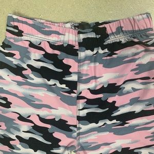 COZY Women’s Camouflage Leggings